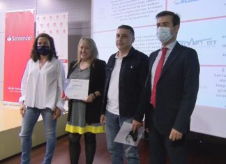 Caylu, premio Ría de Arousa de AJE polo seu proxecto de reparto de comida a domicilio