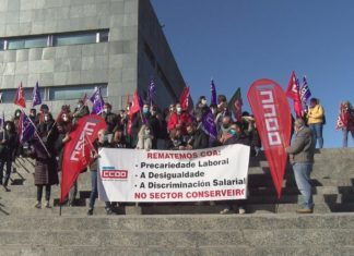 O sector da conserva manifestarase mañá en Vilagarcía sen descartar a posibilidade da folga O sector da conserva manifestarase mañá en Vilagarcía sen descartar a posibilidade da folga