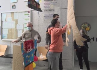 O CAD da Pobra convértese nun circo para celebrar o entroido