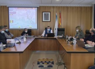 O concello de Ribadumia defende o seu proxecto de peonalización nun longo pleno extraordinario marcado polo cruce de acusacións O concello de Ribadumia defende o seu proxecto de peonalización nun longo pleno extraordinario marcado polo cruce de acusacións