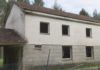 Indignación en Barro polo roubo de todas as portas e ventás da antiga uniaria de Agudelo