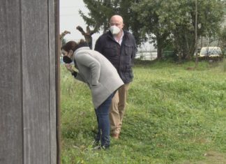 O PP da Pobra demanda información sobre o prolongado peche da piscina