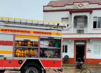 Os bombeiros de Boiro rescatan a unha persoa nun incendio en Exipto