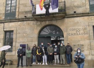 Cambados chora pola desaparición dun dos seus veciños no naufraxio do Villa de Pitanxo