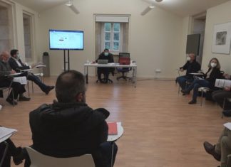 Os GDR Salnés-Ulla-Umia e Deloa únense para promocionar os viños da IXP do Barbanza e Iria