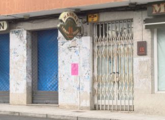 ‘Vilalonga morre’: a veciñanza organízase para salvar a súa vila