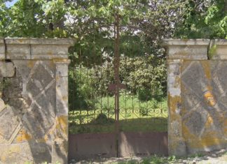Meis e a Xunta asinan un acordo histórico para construír o novo centro de saúde da vila Meis e a Xunta asinan un acordo histórico para construír o novo centro de saúde da vila