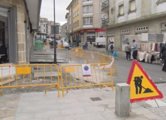 Comezan as obras de reurbanización da rúa Nova de Cambados