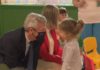 Rueda estréase como presidente da Xunta en Pontevedra cunha visita á escola infantil de Campolongo