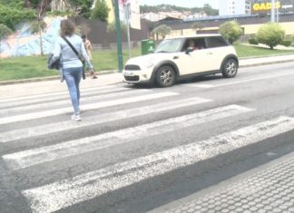Ribeira instalará sistemas de seguridade intelixentes nos pasos de peóns da Avenida da Coruña