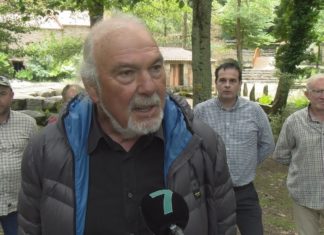 Fractura no PP de Barro, Landín e dous concelleiros danse de baixa da formación e continuarán como edís non adscritos