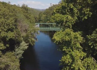Pontevedra prohíbe encher piscinas, lavar vehículos e regar xardíns para reducir o consumo de auga