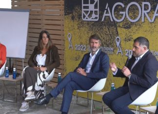 A Facultade Ágora fai parada en Vilagarcía poñendo o modelo urbano da cidade como exemplo a seguir