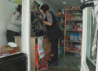 Negocios afectados e garaxes asolagados: os veciños fan balance das inundacións