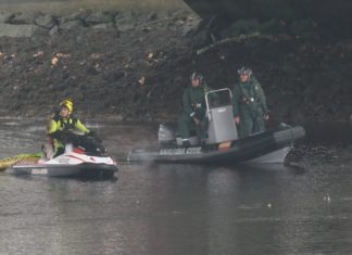 Buscan un padexeiro desaparecido no río Lérez