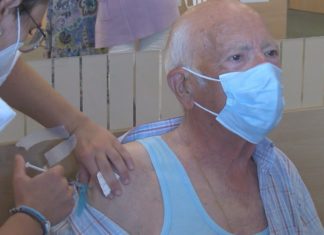 O Plan de Continxencia da Gripe impide o acceso dos acompañantes a Urxencias para evitar masificacións
