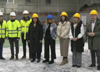 Os fondos europeos convertirán o pavillón de Meis nun edificio sustentable e con maior aforro enerxético Os fondos europeos respaldan ao concello de Meis e á Deputación na reforma do pavillón meisino
