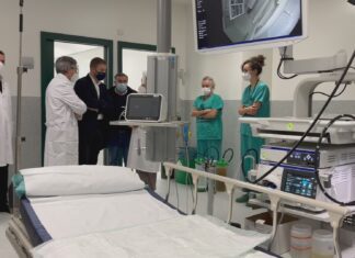 O hospital da Barbanza estrea nova área de endoscopias