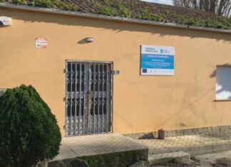Ribeira habilitará un centro de acollida temporal na antiga casa da cultura de Carreira