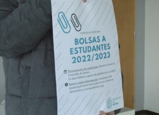 Boiro incrementa as axudas ó transporte para estudantes