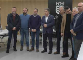 Alcaldes de BNG e PSOE reclaman que o presidente da Xunta asista á reunión convocada por Sanidade