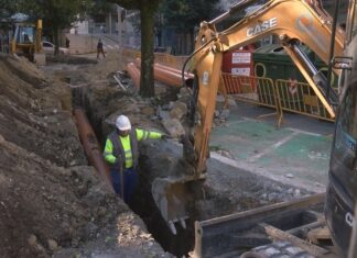 As obras do perímetro de Barcelos avanzan coa instalación de tubaxes de PVC reciclado
