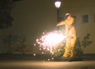 O Barbanza despide o entroido cos tradicionais enterros