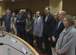 Colectivos empresariais e sociais posiciónanse a favor da continuidade de ENCE en Lourizán