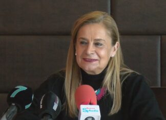 A Deputación de Pontevedra presume de investimentos no Salnés: 127 millóns en 8 anos A Deputación de Pontevedra presume de investimentos no Slanés: 127 millóns en 8 anos