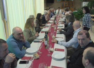 O tecido empresarial de Valga traslada á Xunta as súas inquedanzas no clásico encontro de San Blas