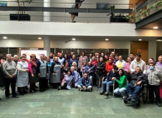 Boiro homenaxea ás ‘senlleiras’ de Cimadevila no 8M