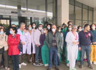 Profesionais do Barbanza denuncian o traslado de pacientes a Santiago pola falla de médicos
