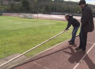 O Club de Atletismo Noia denuncia a falla de mantemento do estadio de San Lázaro