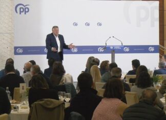 Telmo Martín propón potenciar a gastronomía, a natureza e o patrimonio de Sanxenxo