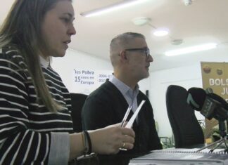 O IES Pobra imparte un taller de xestión emocional na adolescencia dirixido ós pais