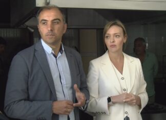 Moldes propón á Xunta converter a antiga escola de Campelo nun centro de día