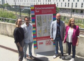 Iván Puentes propón cubrir a praia de vías do tren creando un aparcadoiro cun milleiro de prazas