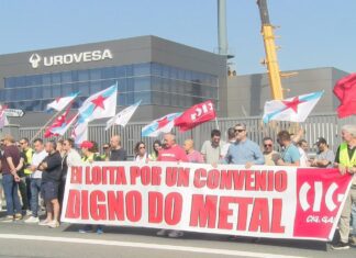 Preto de 200 persoas maniféstanse en Valga xunto coa CIG por un novo convenio no metal Preto de 200 persoas maniféstanse en Valga xunto coa CIG por un novo convenio no metal