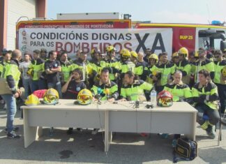 Os bombeiros valoran estender a folga a toda Galicia reivindicando ‘condicións dignas’