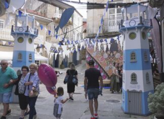 Muros mergúllase na súa tradición mariñeira