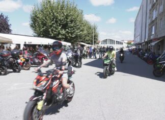 Unhas mil motos participaron esta pasada fin de semana na Concentración Ría de Noia