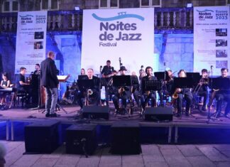 A Big Band da Escola de Música de Rianxo marca o inicio das ‘Noites de Jazz’