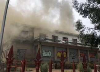 Amplo dispositivo para sufocar un novo incendio no Balneario da Compostela