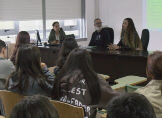Estudantes de toda a comarca optan ás bolsas deportivas Juan Lampón na súa XIX edición