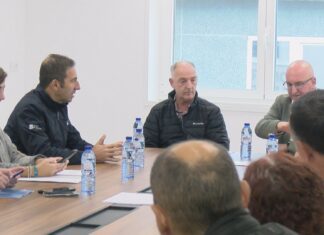 Os mariscadores de Noia trasladan as súas demandas ó Conselleiro do Mar ante o peche anticipado da campaña