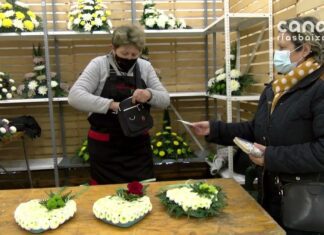 As flores para Defuntos volven a Fefiñáns