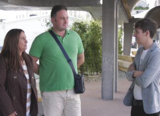 Satisfacción no Barbanza ante o transporte directo cos hospitais de Santiago que comeza a operar o luns