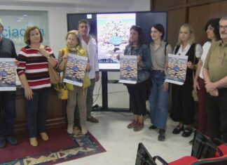 Os escaparates de Ribeira converteranse nunha galería de arte