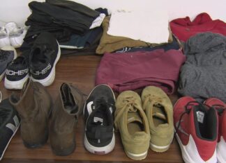 Sanxenxo, exemplo de solidariedade coa recollida de roupa e calzado para os migrantes