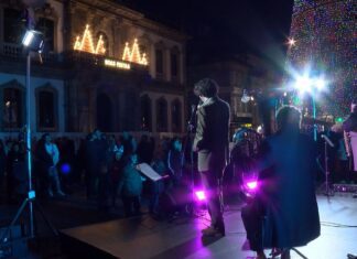 Pontevedra estrea un ‘Bosque de Nadal’ con pista de xeo, tirolesa e xogos para estas festas